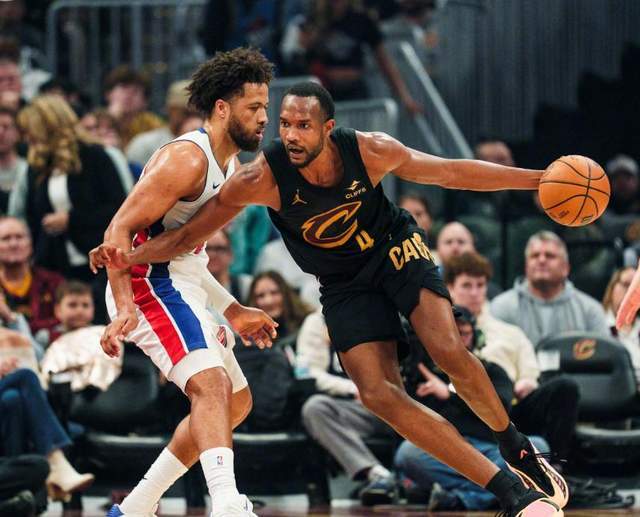 爱奇艺体育直播-轰22+4+3！我们要围绕哈登，泰森赛后说出好处，他还提到了米切尔